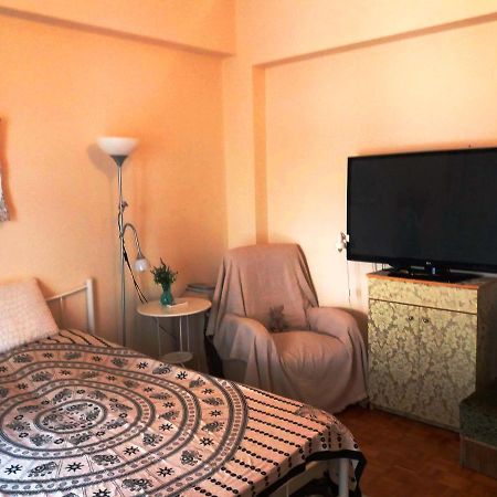Renovated Apartment In The Center Of 雅典 外观 照片